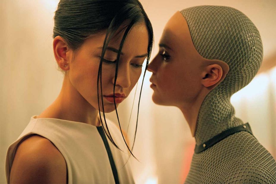 donna umana e donna robot